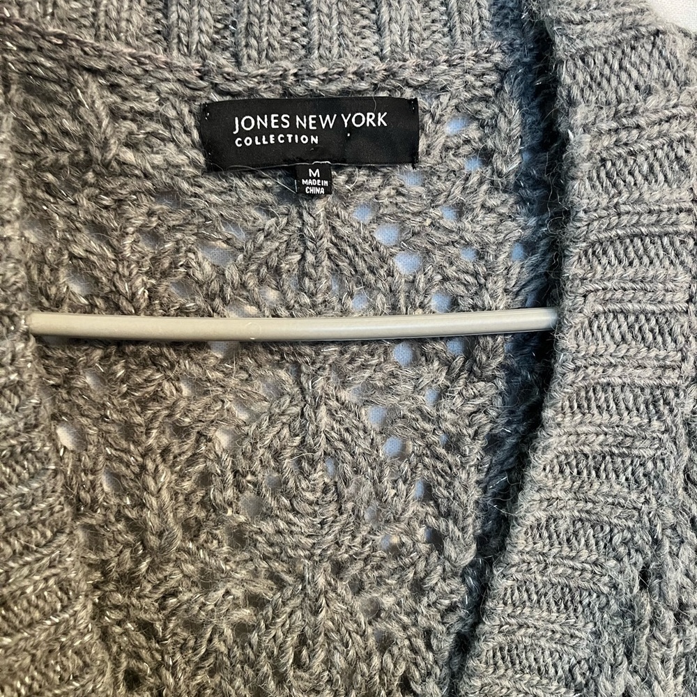 Jones new york collection grey and silver knit cardigan size medium - Picture 3 of 6